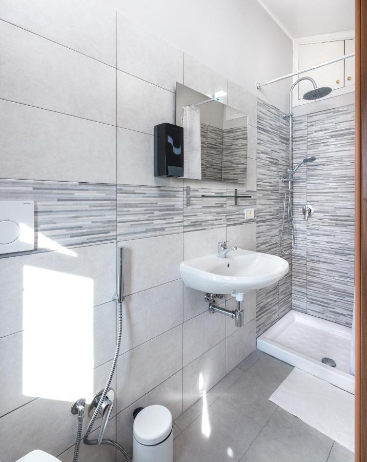 Travelershome Ciampino&Morena Guesthouse Roma Exterior foto