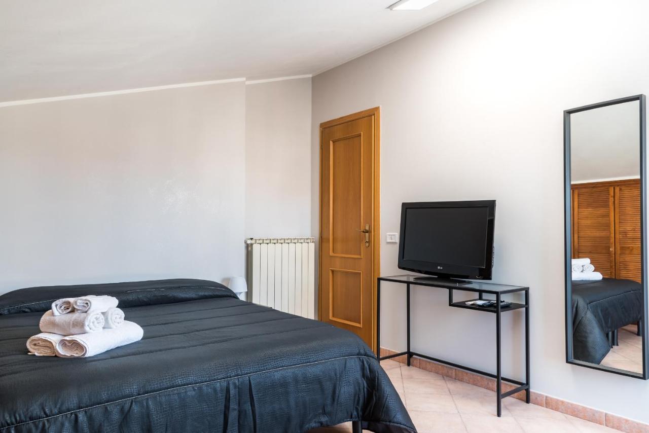 Travelershome Ciampino&Morena Guesthouse Roma Exterior foto