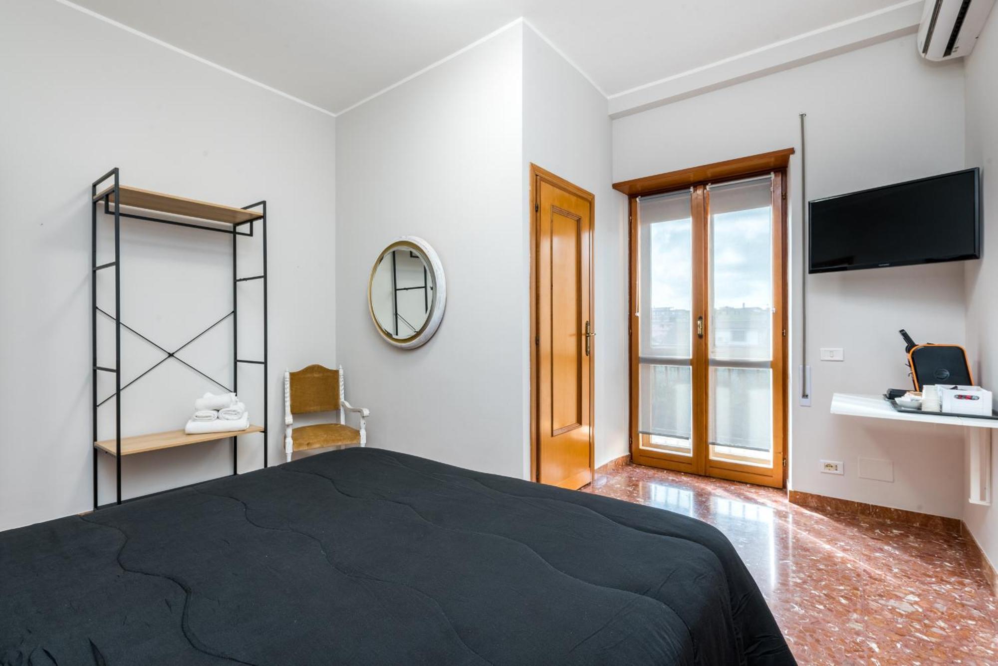 Travelershome Ciampino&Morena Guesthouse Roma Exterior foto